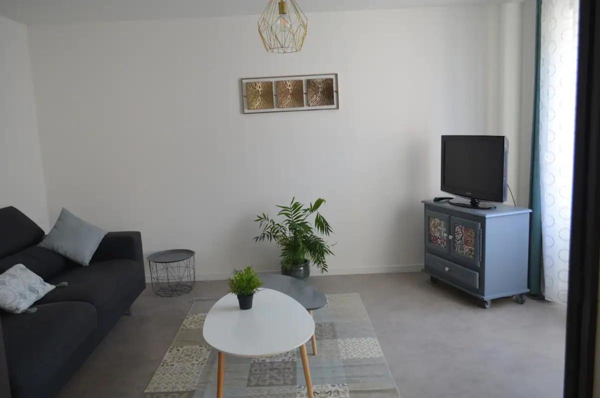 Agreable Maison Petit Jardin A 7 Minutes De Reims Pargny-les-Reims Zewnętrze zdjęcie